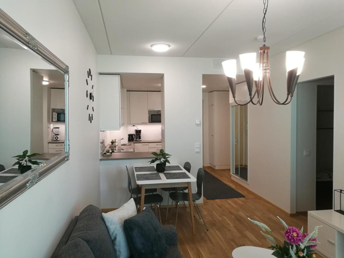 Starhomes Double Lux 8 Oulu Exterior photo