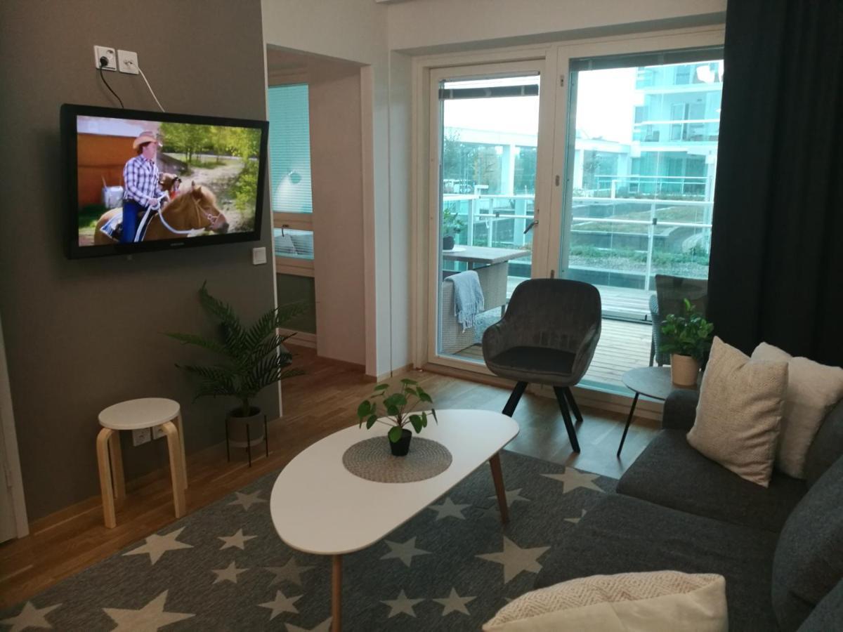 Starhomes Double Lux 8 Oulu Exterior photo